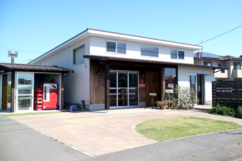 �x�[�J���[���J�t�F�@�A�b�t�F��